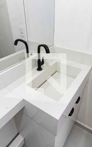 Apartamento para alugar com 36m², 1 quarto e sem vaga Apartamento para alugar com 36m², 1 quarto e sem vagaBanheiro