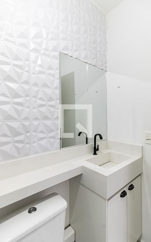 Apartamento para alugar com 36m², 1 quarto e sem vaga Apartamento para alugar com 36m², 1 quarto e sem vagaBanheiro