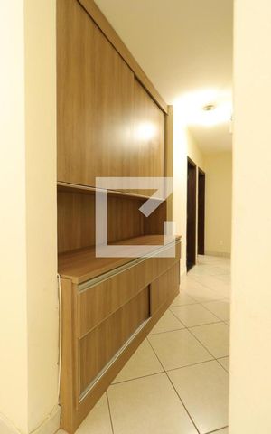 Apartamento para alugar com 116m², 2 quartos e 2 vagasRoupeiro