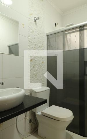 Apartamento para alugar com 116m², 2 quartos e 2 vagasBanheiro