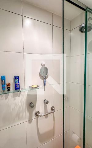 Apartamento à venda com 210m², 4 quartos e 3 vagas Apartamento à venda com 210m², 4 quartos e 3 vagasQuarto 3