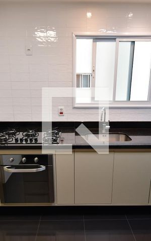 Apartamento à venda com 106m², 3 quartos e 2 vagasCozinha