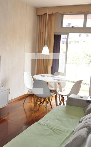 Apartamento à venda com 83m², 2 quartos e 1 vagaSala