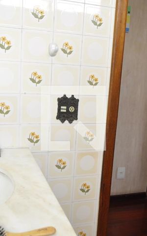 Apartamento à venda com 83m², 2 quartos e 1 vagaBanheiro