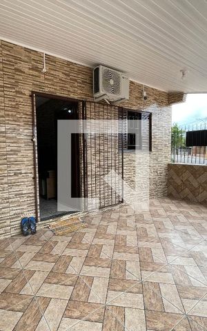 Casa à venda com 70m², 2 quartos e 1 vaga Casa à venda com 70m², 2 quartos e 1 vagaÁrea externa