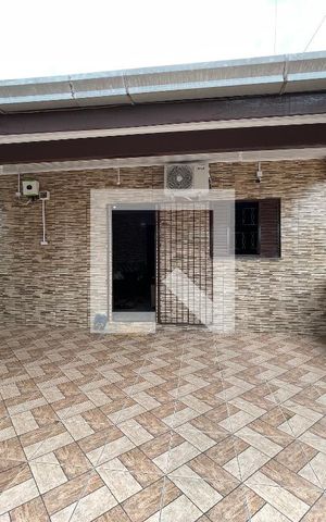 Casa à venda com 70m², 2 quartos e 1 vaga Casa à venda com 70m², 2 quartos e 1 vagaÁrea externa