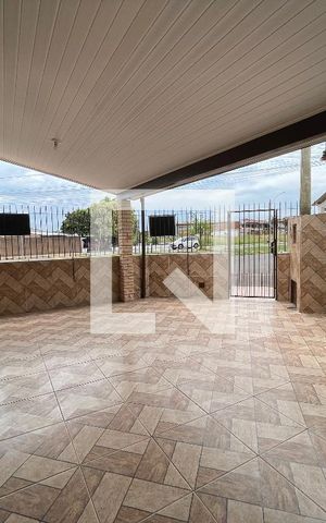 Casa à venda com 70m², 2 quartos e 1 vaga Casa à venda com 70m², 2 quartos e 1 vagaÁrea externa