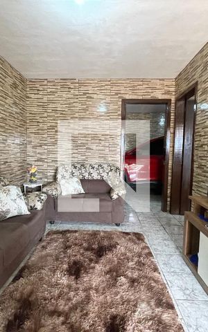 Casa à venda com 70m², 2 quartos e 1 vaga Casa à venda com 70m², 2 quartos e 1 vagaSala