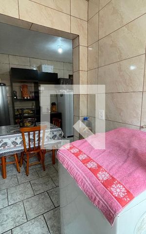Casa à venda com 70m², 2 quartos e 1 vaga Casa à venda com 70m², 2 quartos e 1 vagaLavandeira