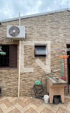 Casa à venda com 70m², 2 quartos e 1 vaga Casa à venda com 70m², 2 quartos e 1 vagaÁrea externa
