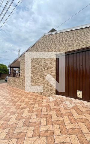 Casa à venda com 70m², 2 quartos e 1 vaga Casa à venda com 70m², 2 quartos e 1 vagaFachada
