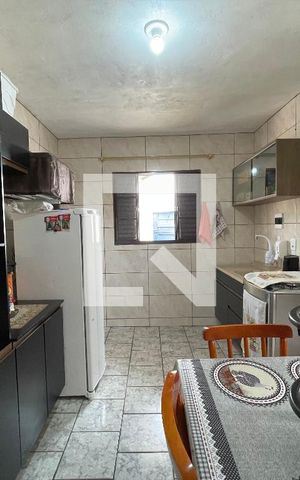 Casa à venda com 70m², 2 quartos e 1 vaga Casa à venda com 70m², 2 quartos e 1 vagaCozinha