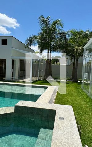 Casa de condomínio para alugar com 500m², 3 quartos e 4 vagasPiscina