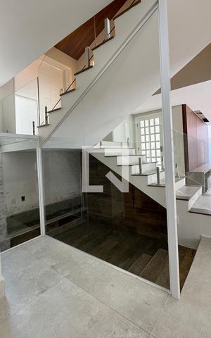 Casa de condomínio para alugar com 500m², 3 quartos e 4 vagasadega