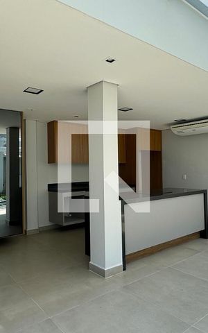 Casa de condomínio para alugar com 500m², 3 quartos e 4 vagasVaranda gourmet