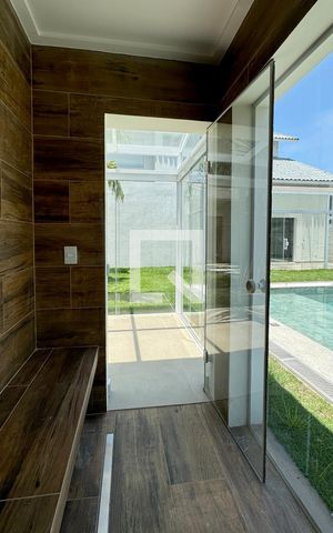 Casa de condomínio para alugar com 500m², 3 quartos e 4 vagasSaúna