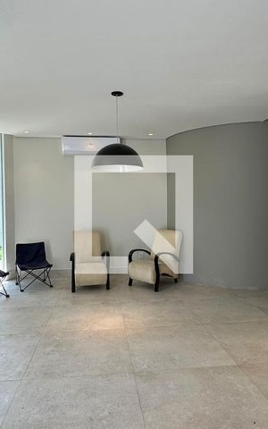 Casa de condomínio para alugar com 500m², 3 quartos e 4 vagasSala