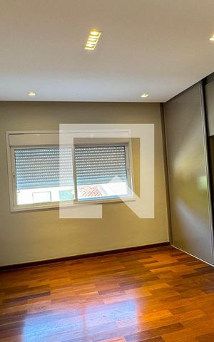 Casa de condomínio para alugar com 500m², 3 quartos e 4 vagasQuarto 3