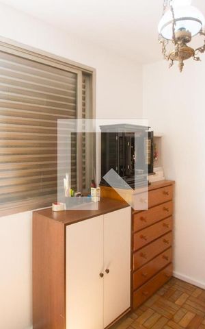 Casa à venda com 200m², 5 quartos e 2 vagas Casa à venda com 200m², 5 quartos e 2 vagasQuarto 2
