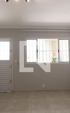 Studio para alugar com 27m², 1 quarto e sem vagaSala/Quarto