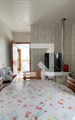Casa à venda com 550m², 4 quartos e 2 vagas Casa à venda com 550m², 4 quartos e 2 vagasCozinha