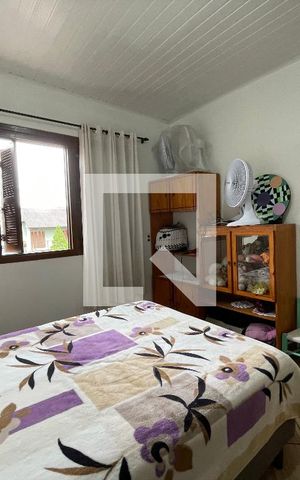 Casa à venda com 550m², 4 quartos e 2 vagas Casa à venda com 550m², 4 quartos e 2 vagasQuarto 1