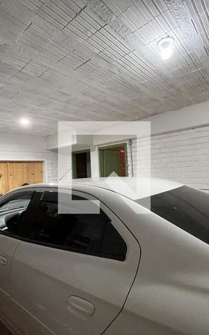 Casa à venda com 550m², 4 quartos e 2 vagas Casa à venda com 550m², 4 quartos e 2 vagasGaragem