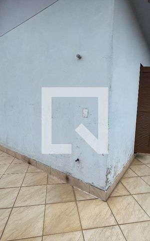 Casa à venda com 550m², 4 quartos e 2 vagas Casa à venda com 550m², 4 quartos e 2 vagasÁrea Externa