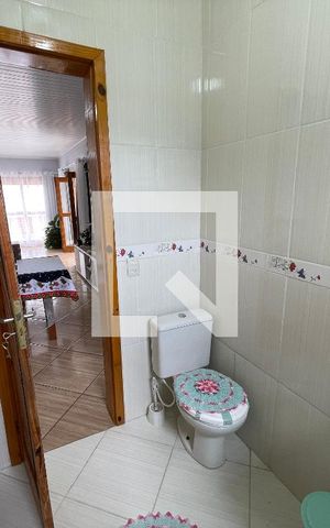 Casa à venda com 550m², 4 quartos e 2 vagas Casa à venda com 550m², 4 quartos e 2 vagasBanheiro 2