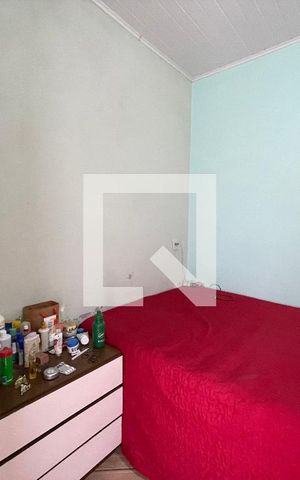 Casa à venda com 550m², 4 quartos e 2 vagas Casa à venda com 550m², 4 quartos e 2 vagasQuarto 2