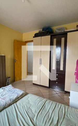 Casa à venda com 550m², 4 quartos e 2 vagas Casa à venda com 550m², 4 quartos e 2 vagasQuarto 3