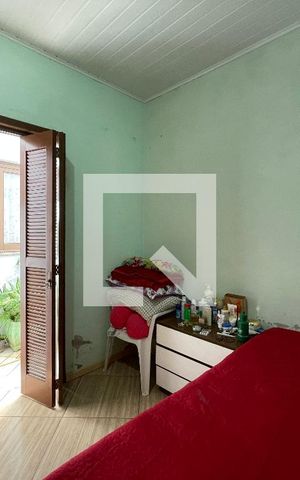 Casa à venda com 550m², 4 quartos e 2 vagas Casa à venda com 550m², 4 quartos e 2 vagasQuarto 2