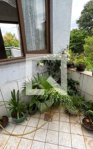 Casa à venda com 550m², 4 quartos e 2 vagas Casa à venda com 550m², 4 quartos e 2 vagasQuarto 2