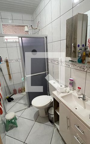 Casa à venda com 550m², 4 quartos e 2 vagas Casa à venda com 550m², 4 quartos e 2 vagasBanheiro 3