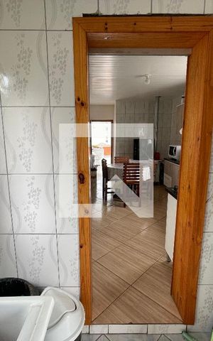 Casa à venda com 550m², 4 quartos e 2 vagas Casa à venda com 550m², 4 quartos e 2 vagasÁrea de Serviço