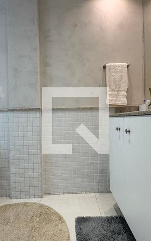 Casa de condomínio à venda com 264m², 4 quartos e 3 vagas Casa de condomínio à venda com 264m², 4 quartos e 3 vagasSuíte 2 - Banheiro