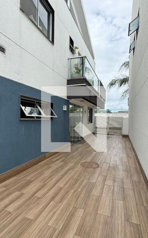 Casa de condomínio à venda com 264m², 4 quartos e 3 vagas Casa de condomínio à venda com 264m², 4 quartos e 3 vagasÁrea externa