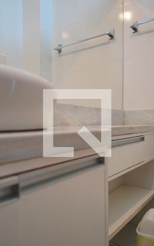 Apartamento para alugar com 120m², 2 quartos e 1 vagaBanheiro Corredor