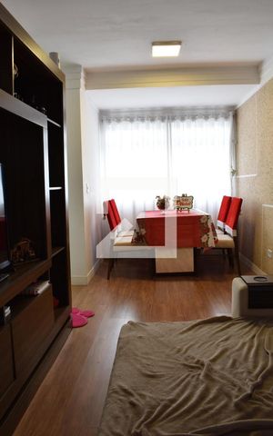 Apartamento para alugar com 48m², 2 quartos e 1 vagaSala