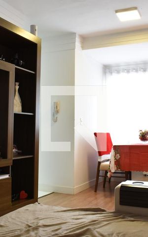 Apartamento para alugar com 48m², 2 quartos e 1 vagaSala