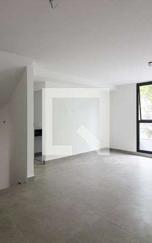 Casa de condomínio à venda com 225m², 3 quartos e 2 vagas Casa de condomínio à venda com 225m², 3 quartos e 2 vagasSala