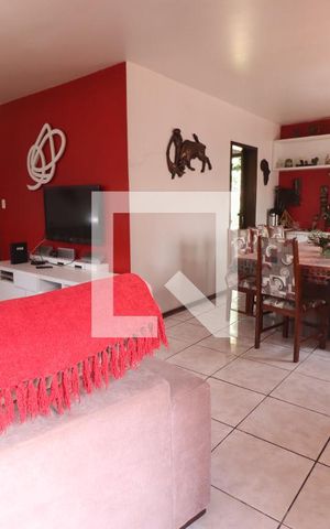 Casa à venda com 290m², 5 quartos e 4 vagasSala