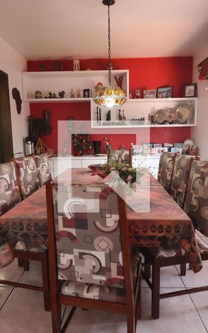 Casa à venda com 290m², 5 quartos e 4 vagasSala de Jantar