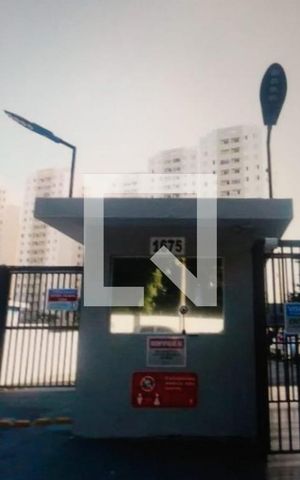 Apartamento à venda com 52m², 2 quartos e 1 vaga Apartamento à venda com 52m², 2 quartos e 1 vagaFachada