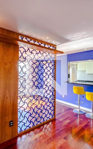 Apartamento para alugar com 77m², 2 quartos e 1 vagaSala
