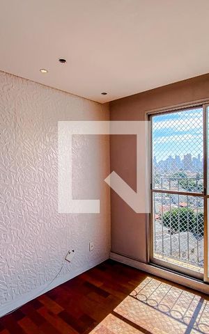 Apartamento para alugar com 77m², 2 quartos e 1 vagaSala