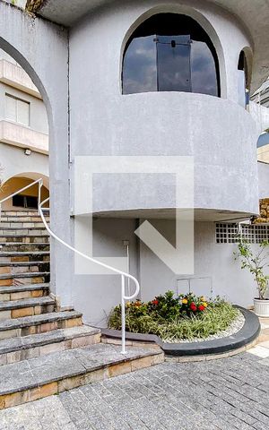 Apartamento para alugar com 77m², 2 quartos e 1 vagaÁrea comum