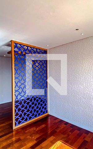 Apartamento para alugar com 77m², 2 quartos e 1 vagaSala