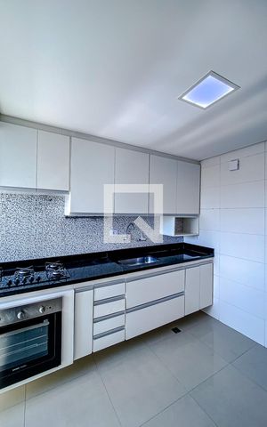 Apartamento para alugar com 77m², 2 quartos e 1 vagaCozinha