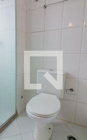 Apartamento à venda com 80m², 2 quartos e 1 vagaBanheiro da Suíte